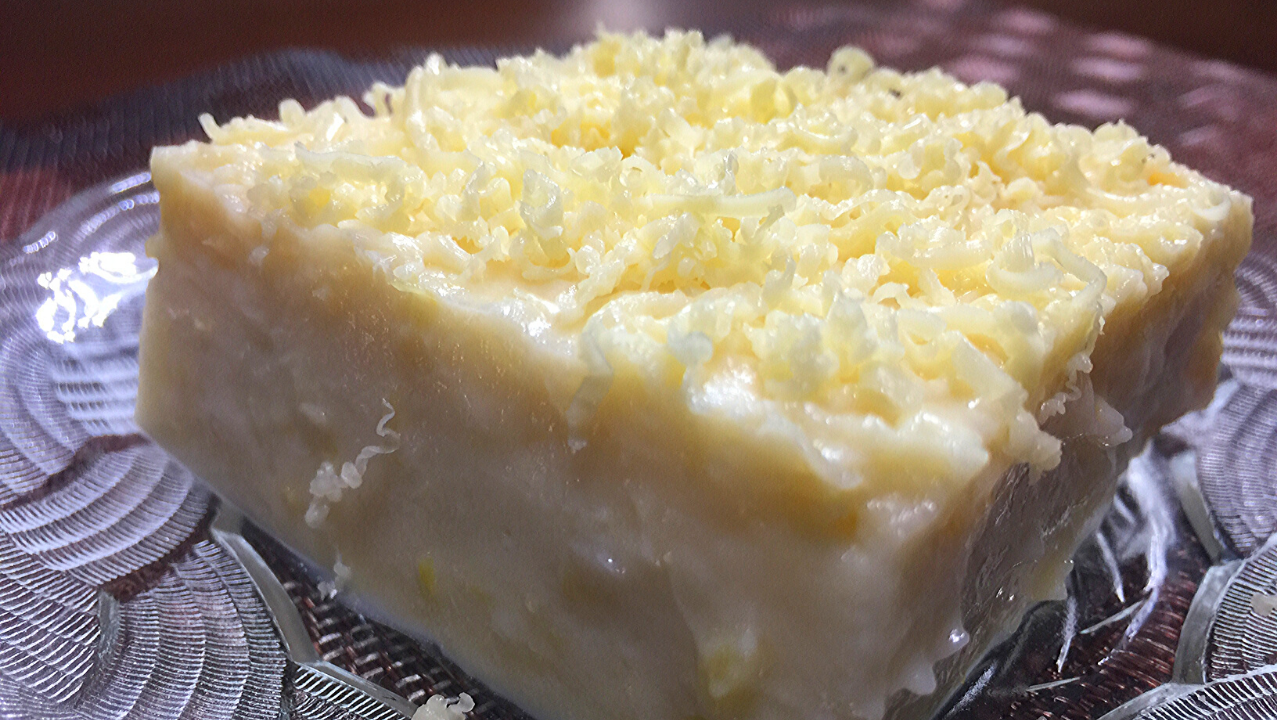 creamy maja blanca slice